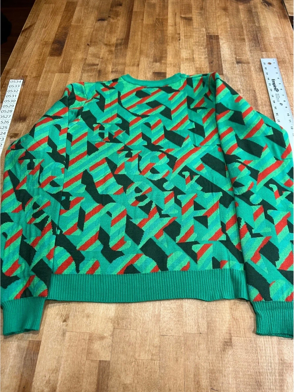 Heineken Vintage Style Green and Red Geometric Pattern Sweater